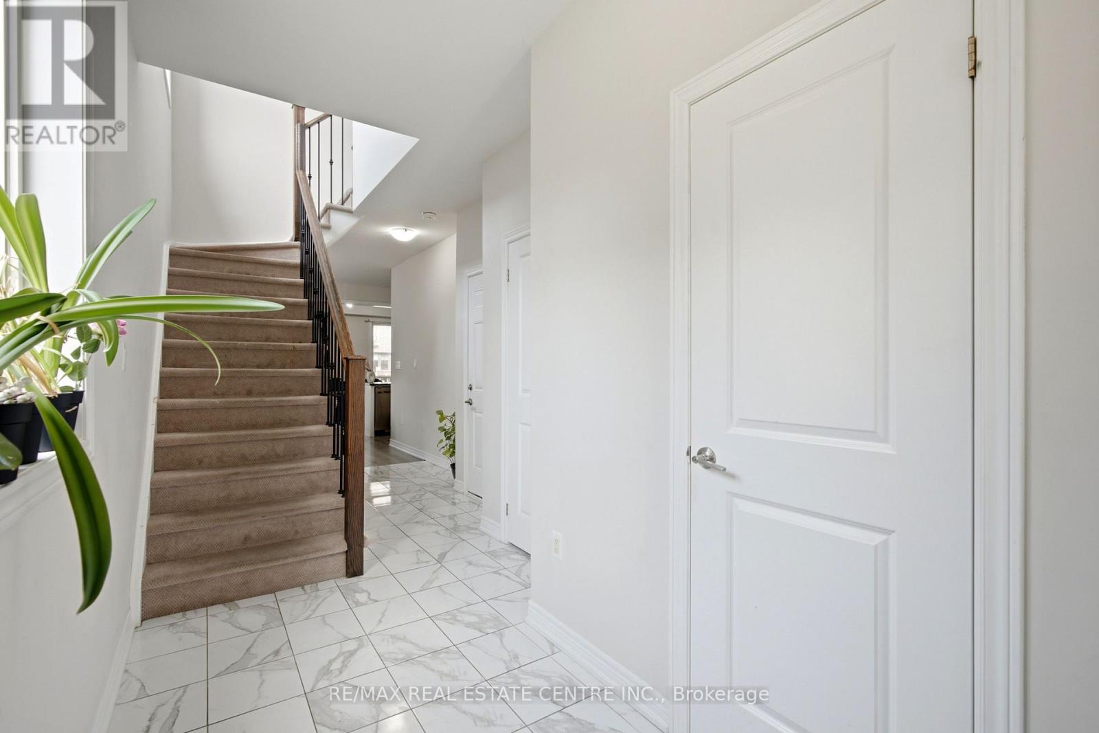 #167 1890 RYMAL ROAD E - 5
