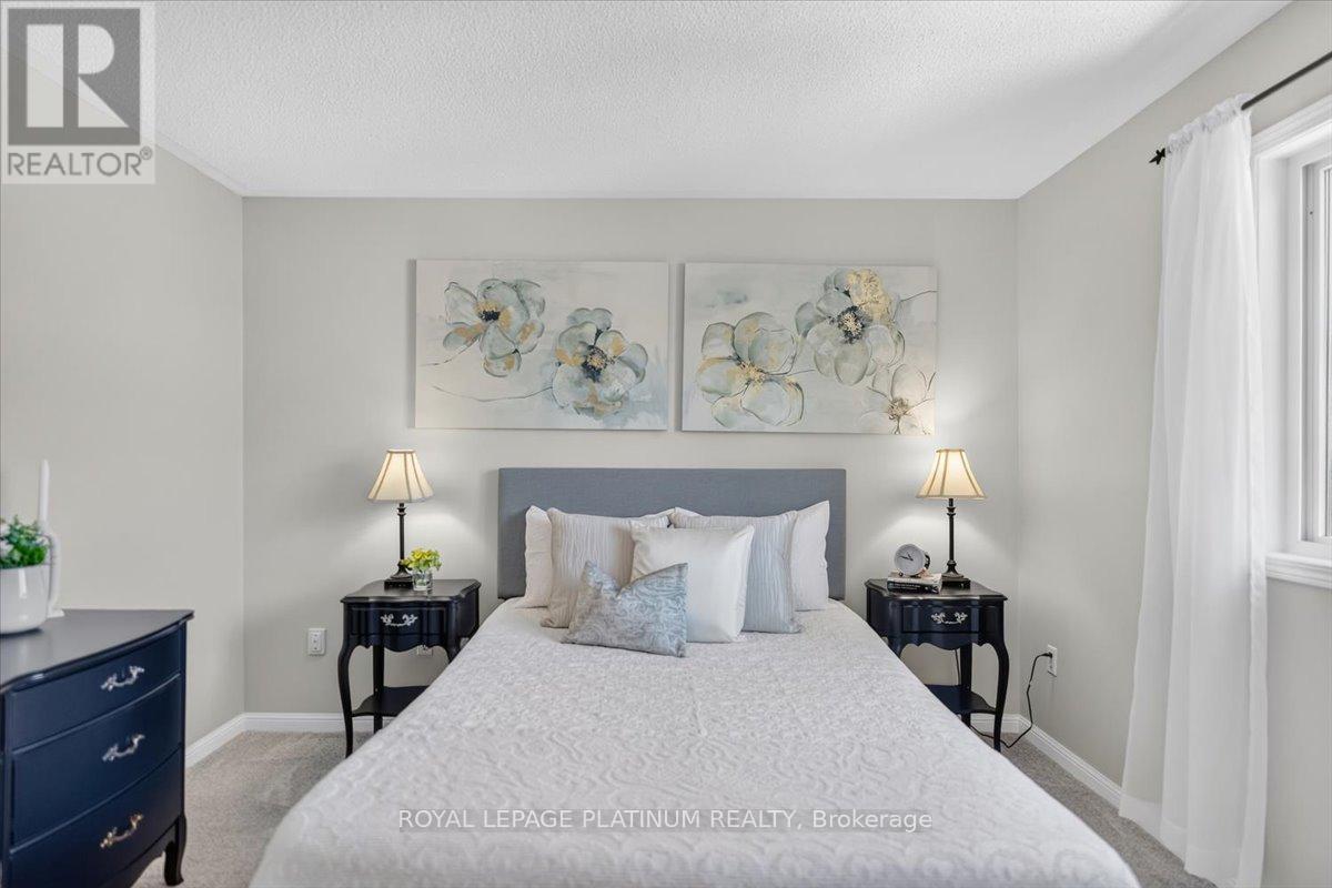 21 VISTA GREEN CRESCENT - 18