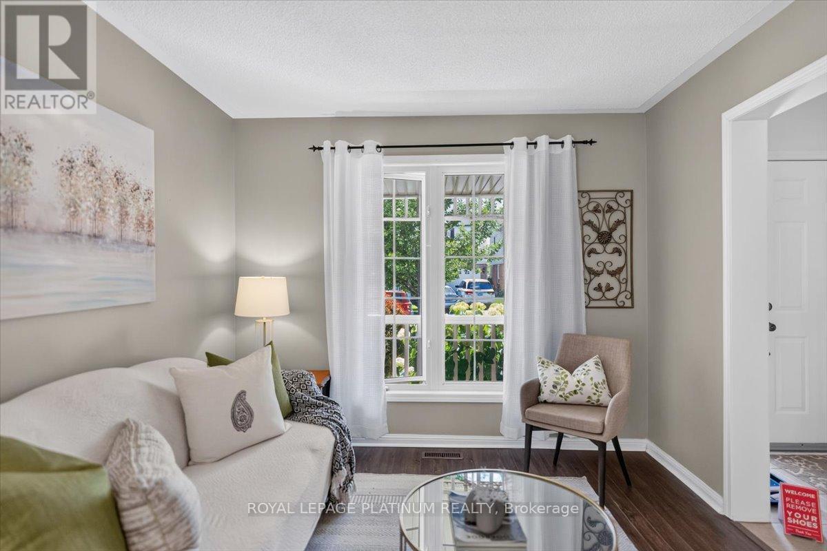 21 VISTA GREEN CRESCENT - 5