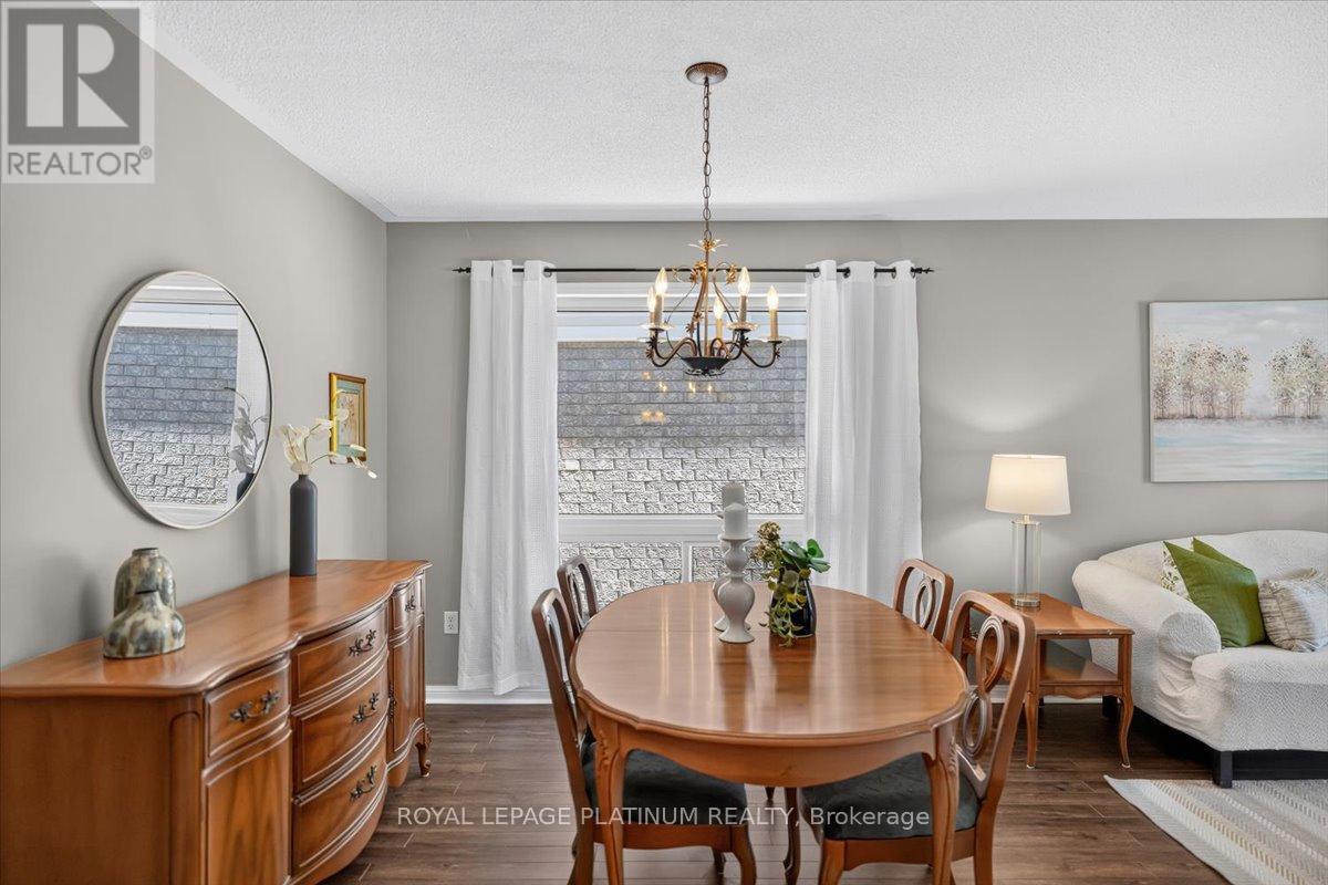 21 VISTA GREEN CRESCENT - 7
