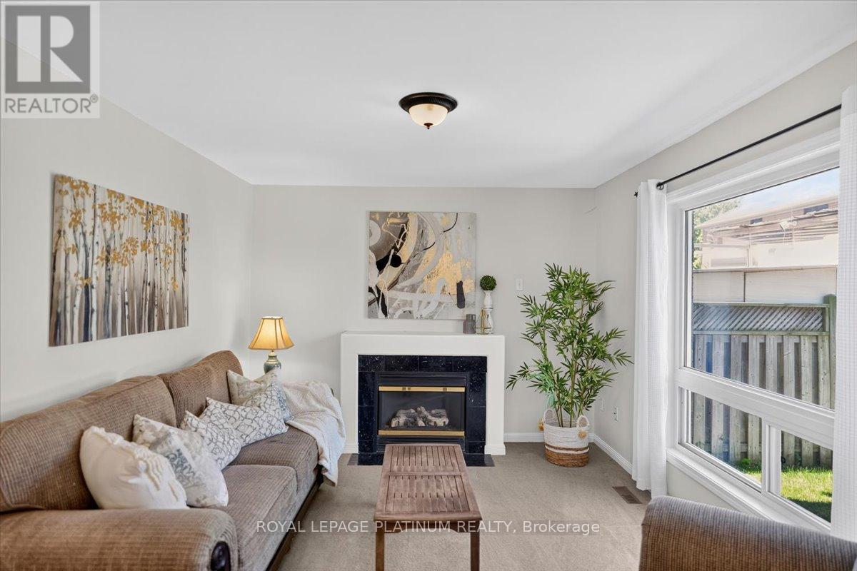 21 VISTA GREEN CRESCENT - 8