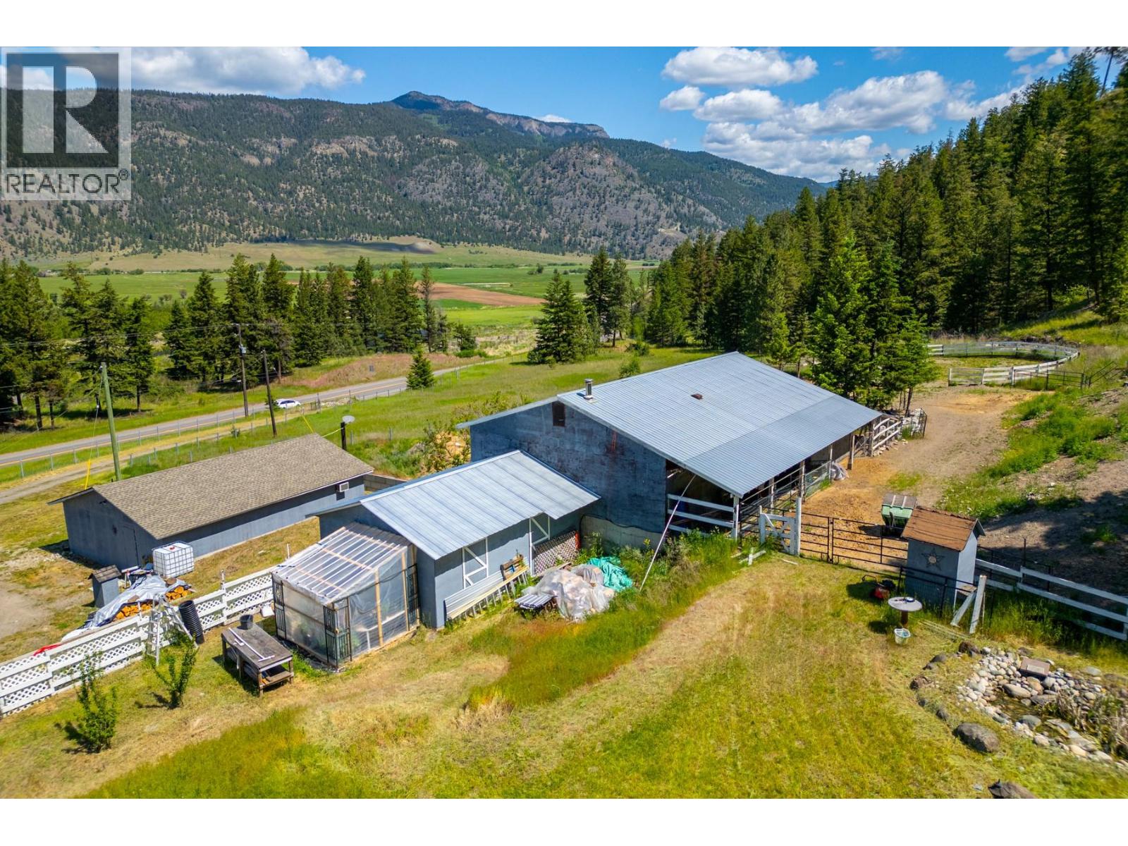 6668 Kamloops Vernon (HWY 97) Highway - 58