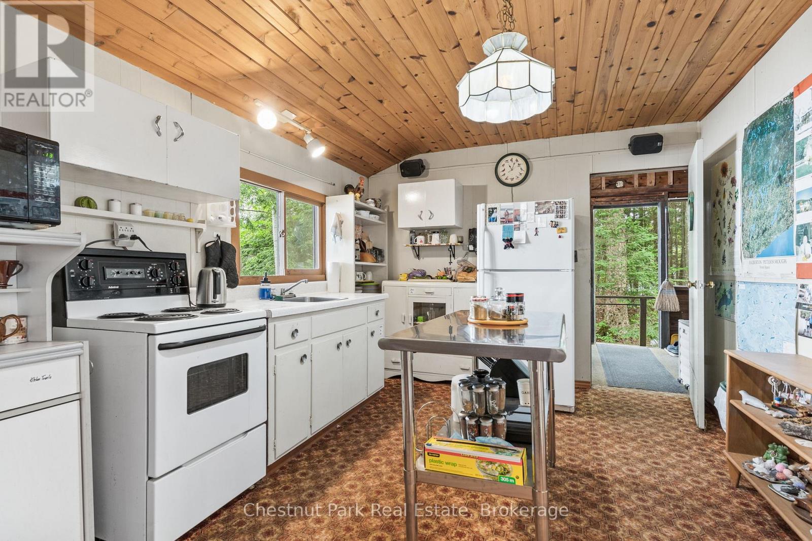 5278 KENNISIS LAKE ROAD - 15