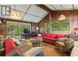 Sunroom - 5278 Kennisis Lake Road, Dysart Et Al, ON K0M1S0 Photo 8