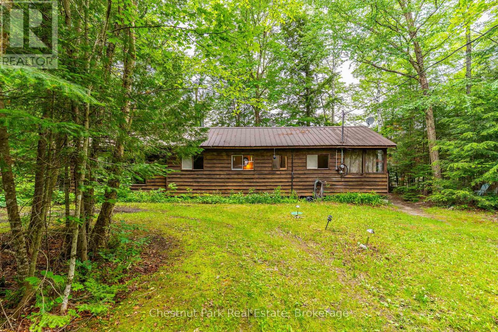 5278 KENNISIS LAKE ROAD - 6