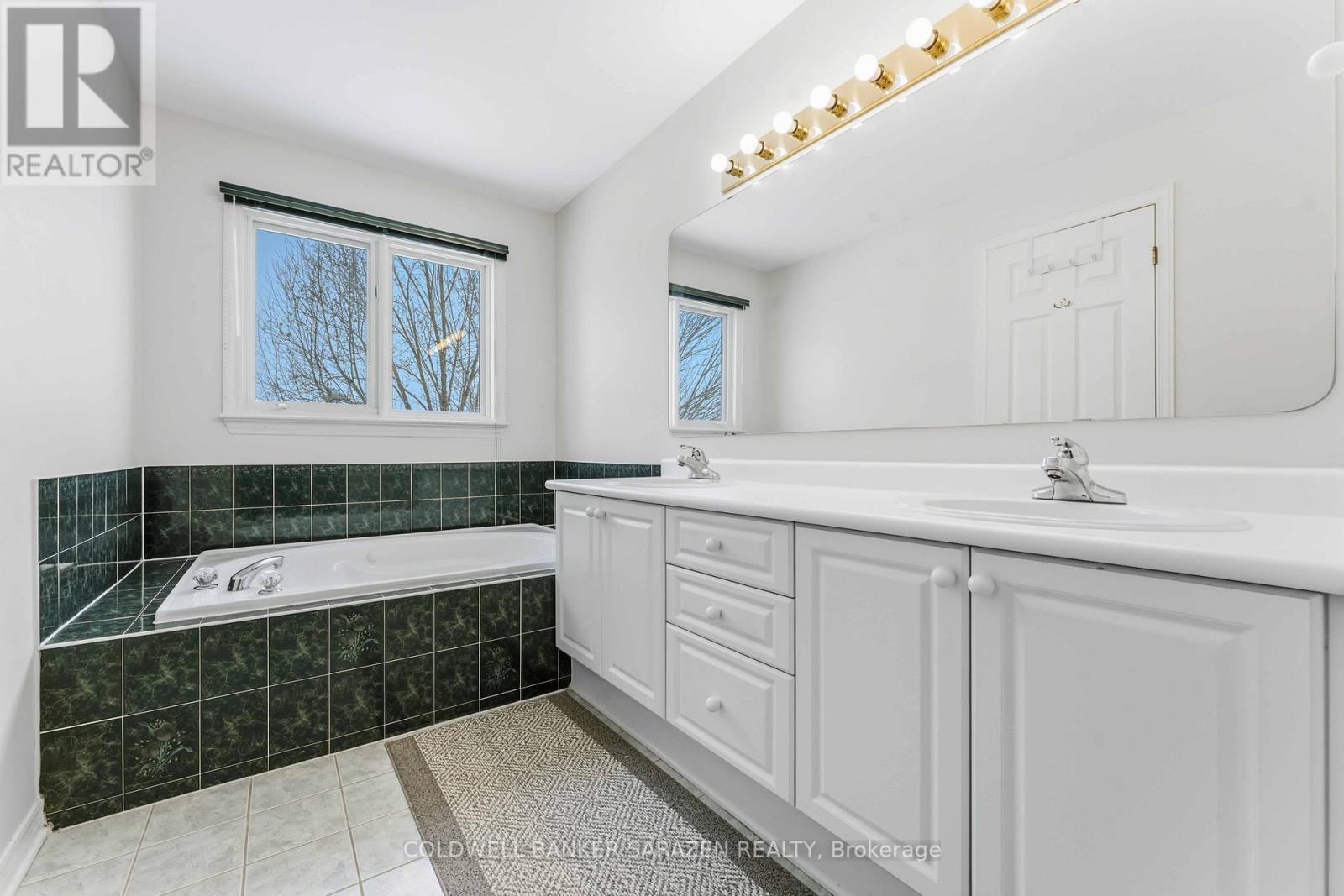 81 KIMBERWICK CRESCENT - 13