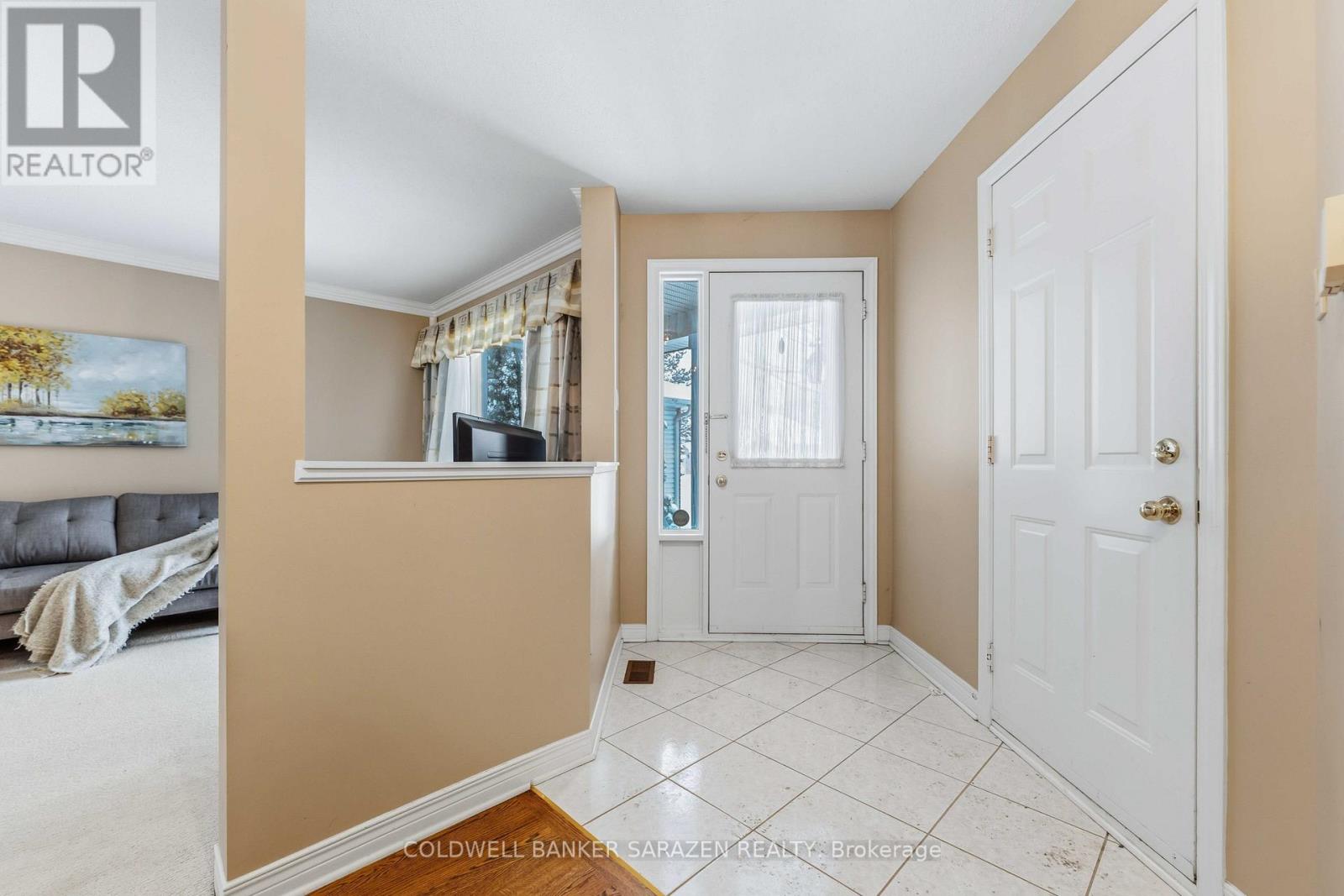 81 KIMBERWICK CRESCENT - 3