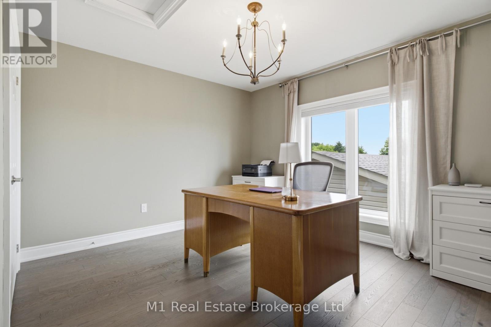 140 HARPIN WAY E - 26