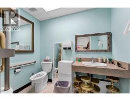 1765 Dunmore Road Se, Medicine Hat, AB T1A1Z8 Photo 15