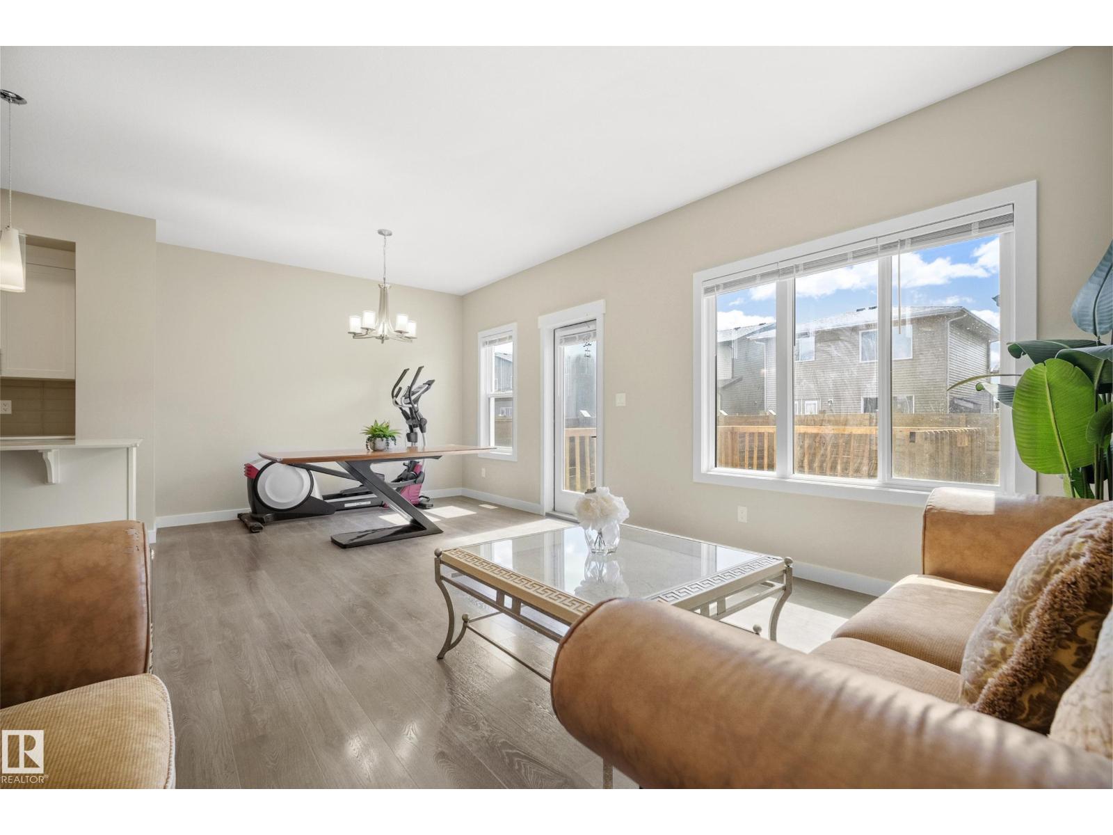 2456 KELLY CIRCLE CI SW - 14