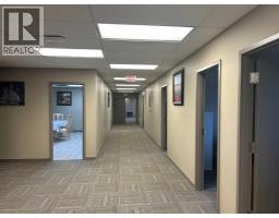 655 14 Street Sw, Medicine Hat, AB T1A4V5 Photo 6