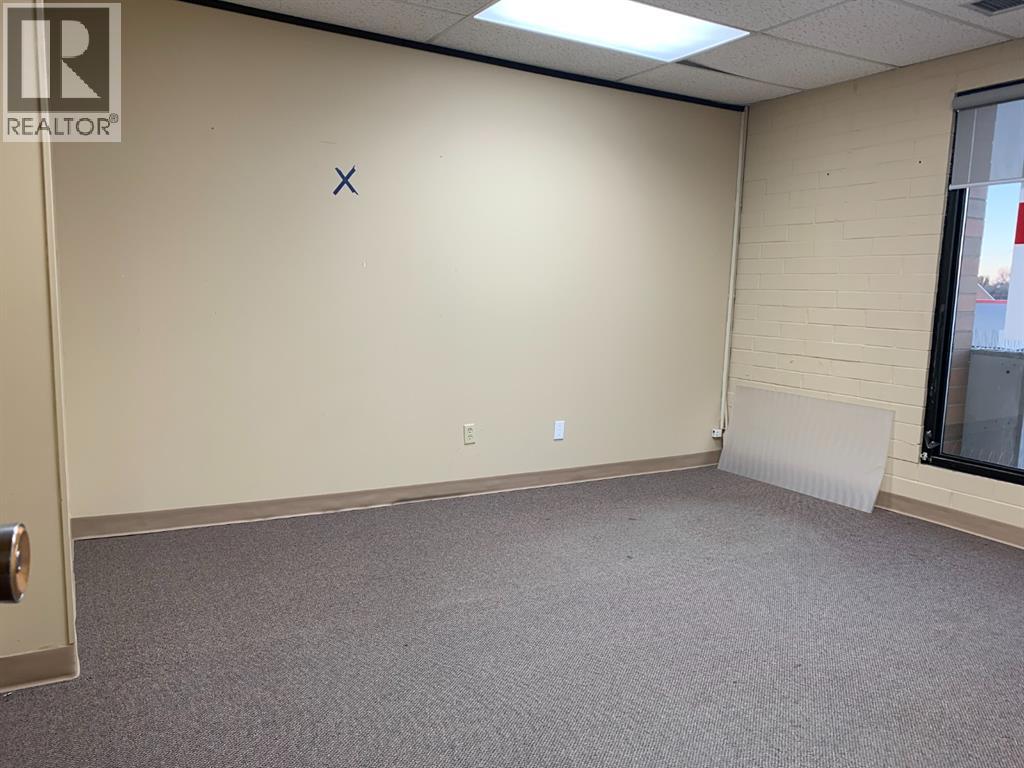 941 South Railway Street Southeast - Photo 5