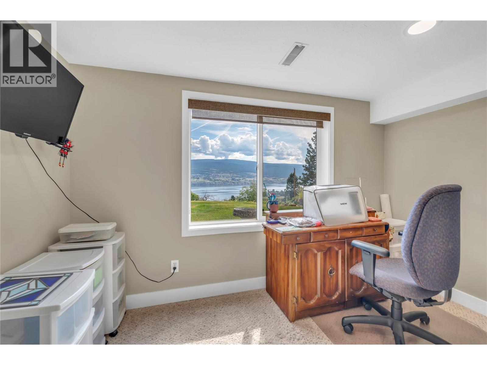 5319 White Street - 40