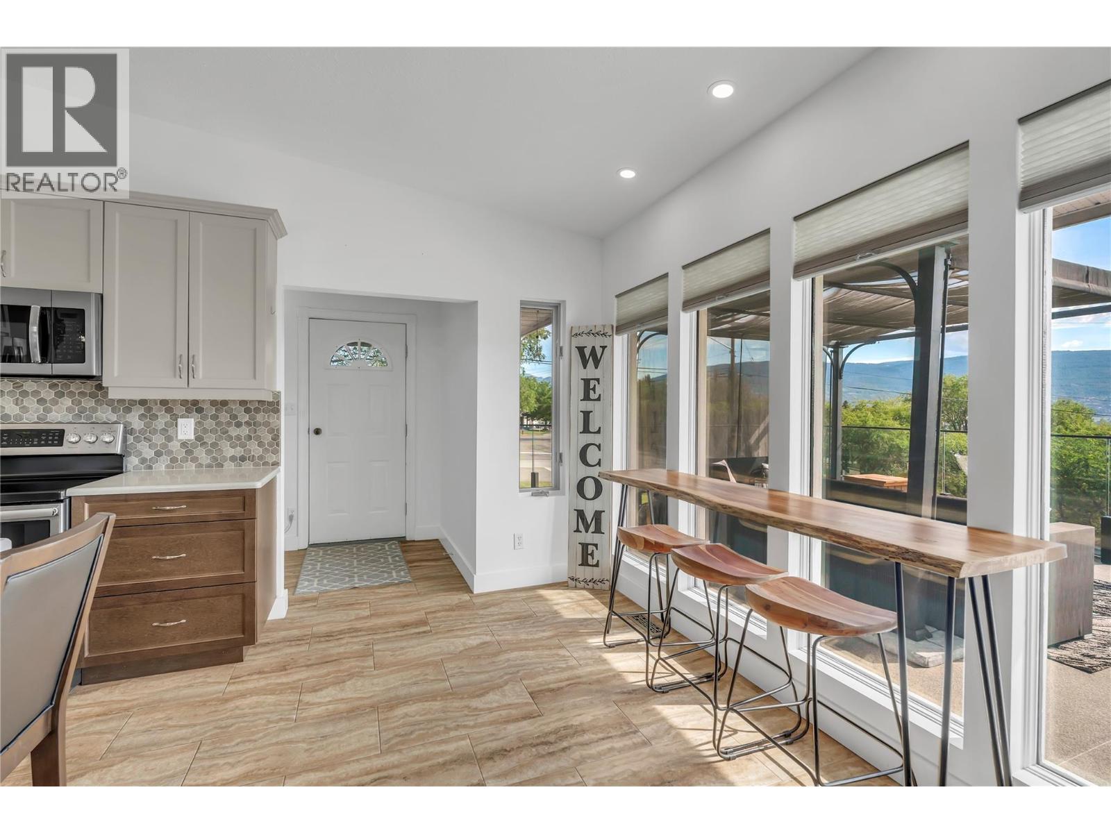 5319 White Street - 12
