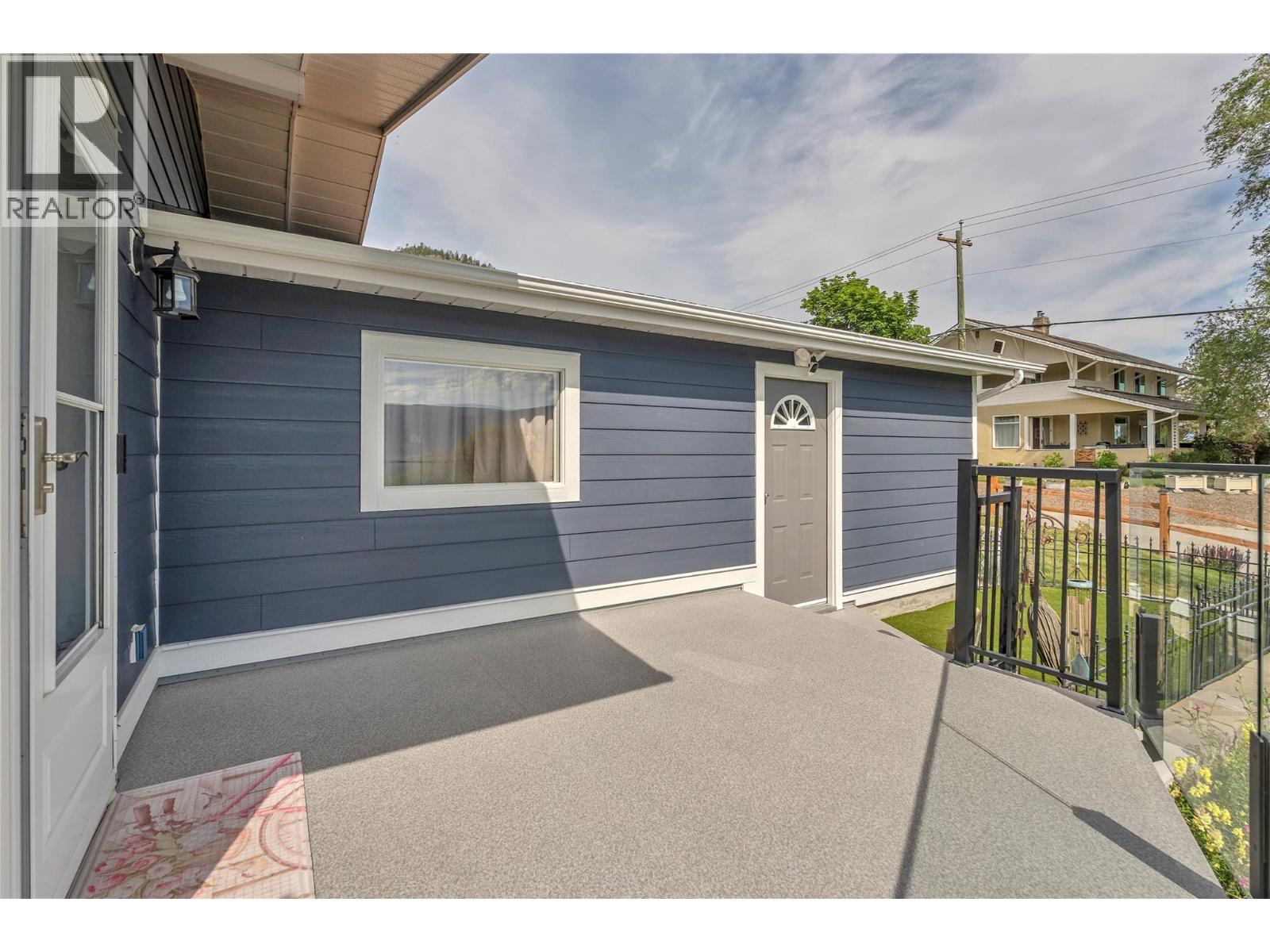 5319 White Street - 27