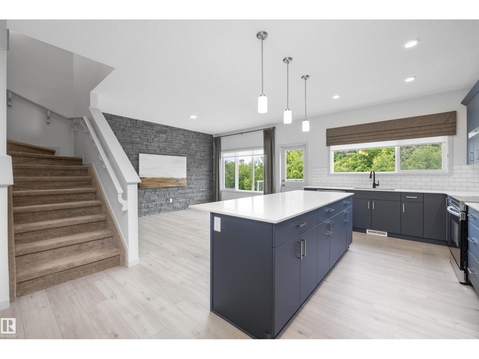 17431 7 ST NE - 16