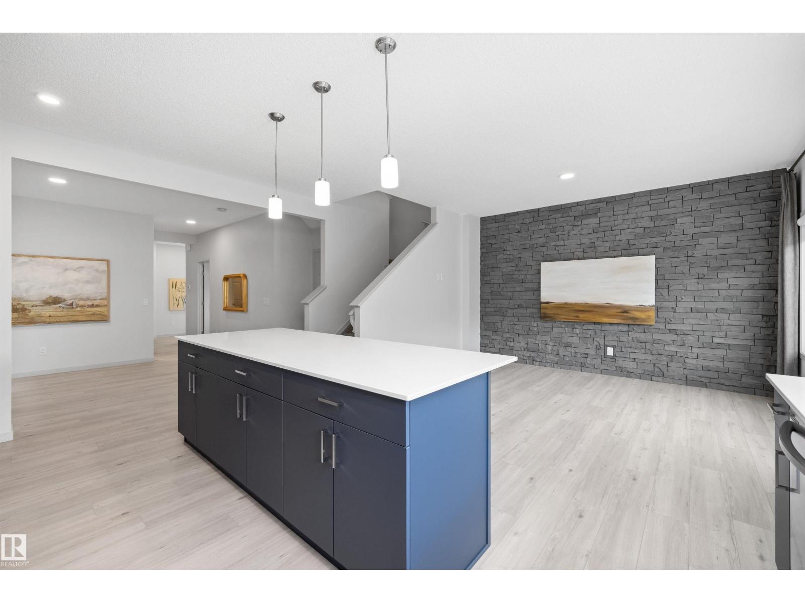 17431 7 ST NE - 18