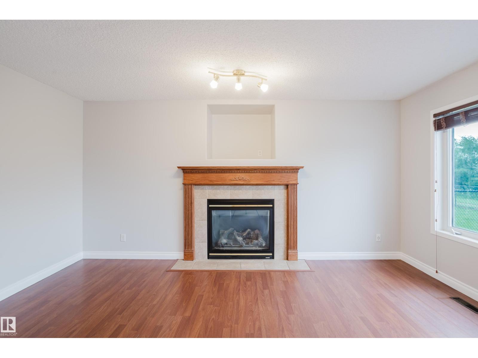 611 Hooke CO NW - 18