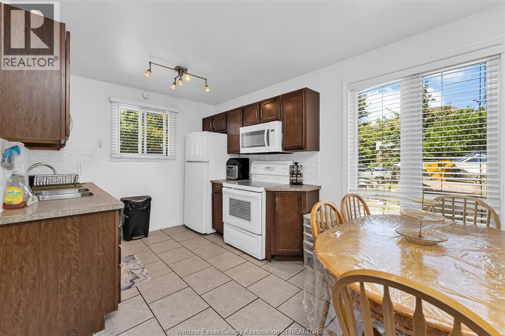 1204 Copperfield PL - 13