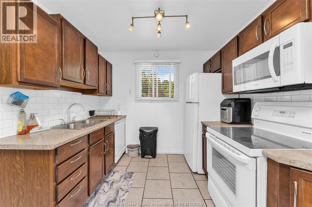 1204 Copperfield PL - 14