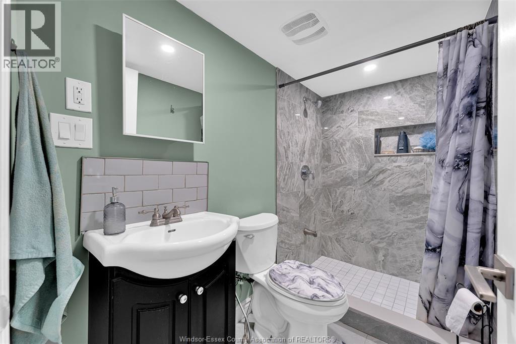 1204 Copperfield PL - 24