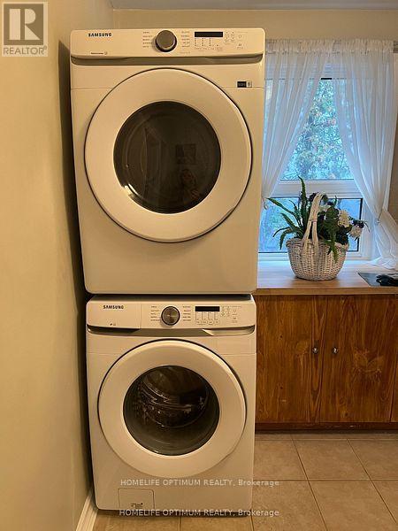 Private Laundry