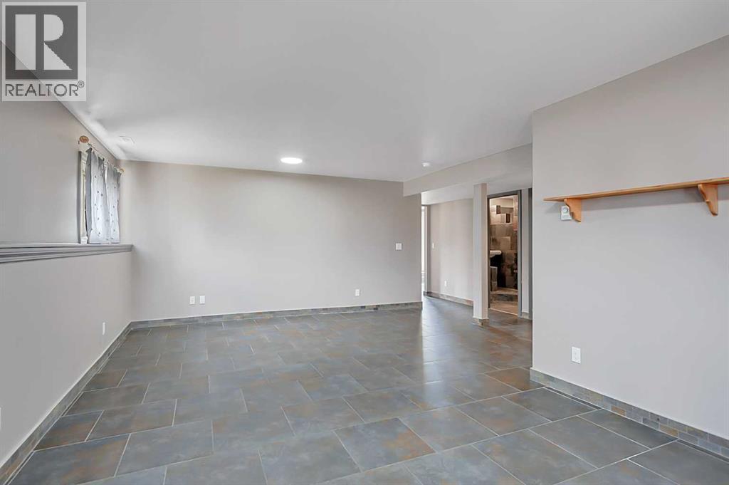 23 Lambertson Place - 26