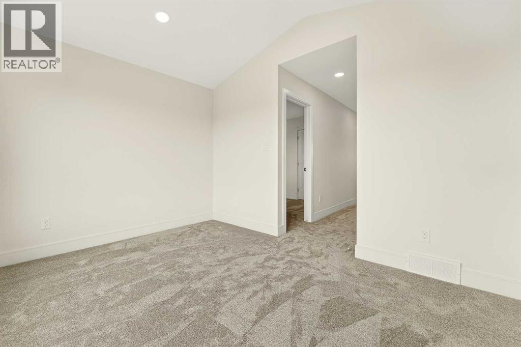 4517 31 Avenue S - 30