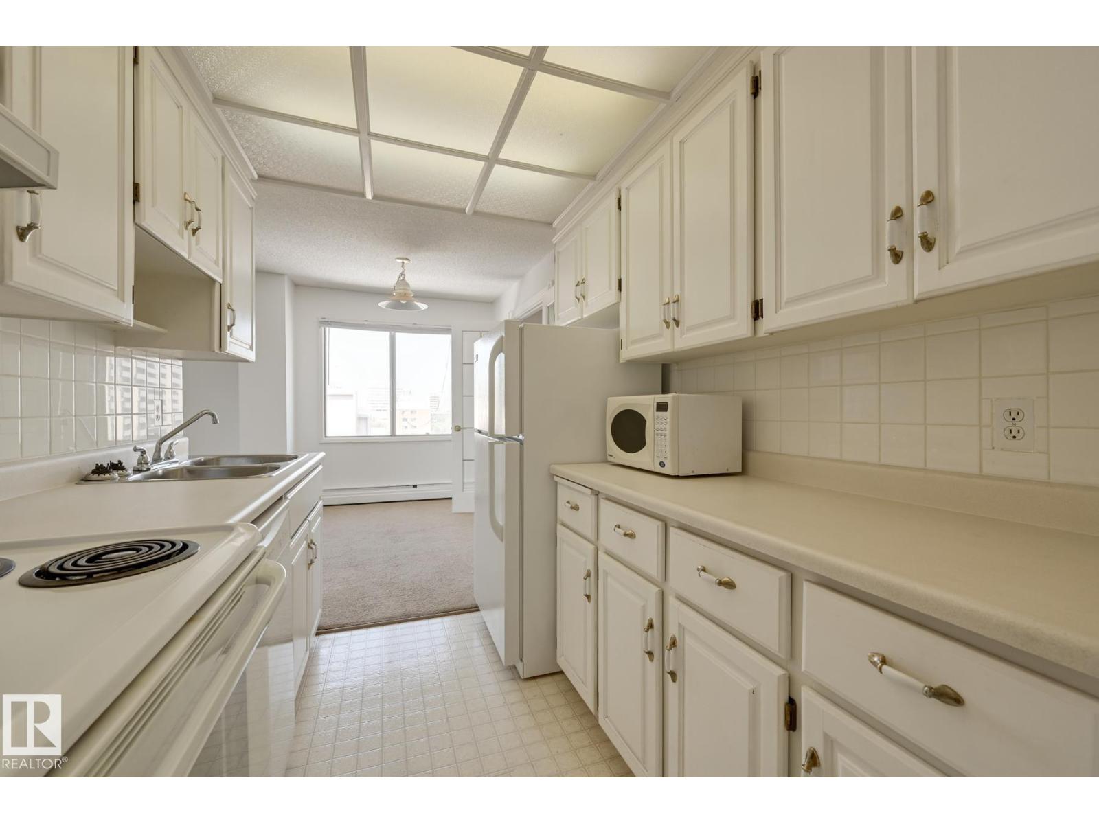 #1502 9725 106 ST NW - 11