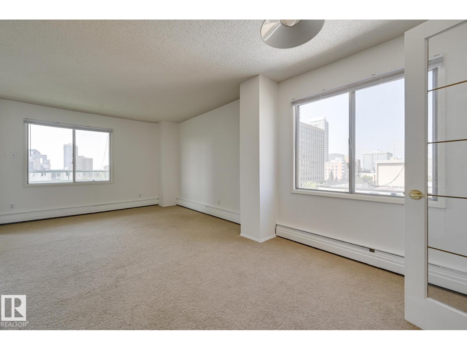 #1502 9725 106 ST NW - 8