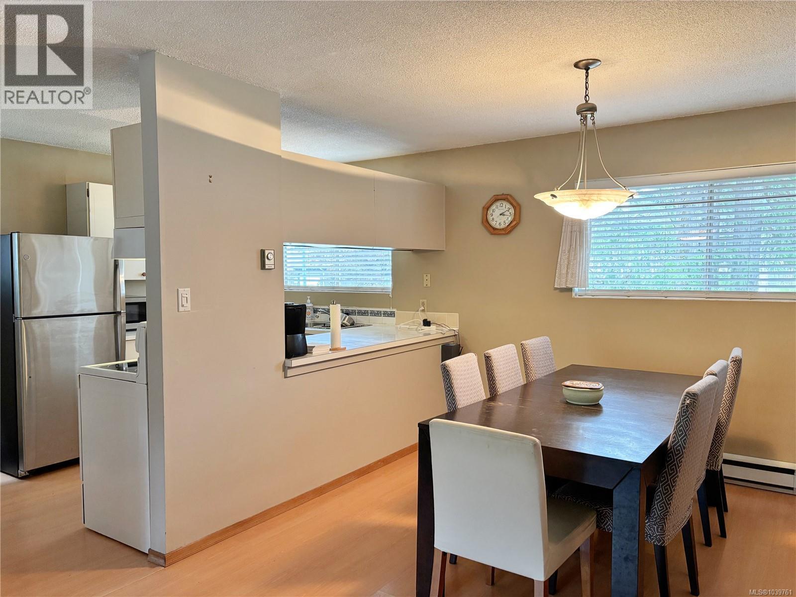 380 Alder Cres - 10