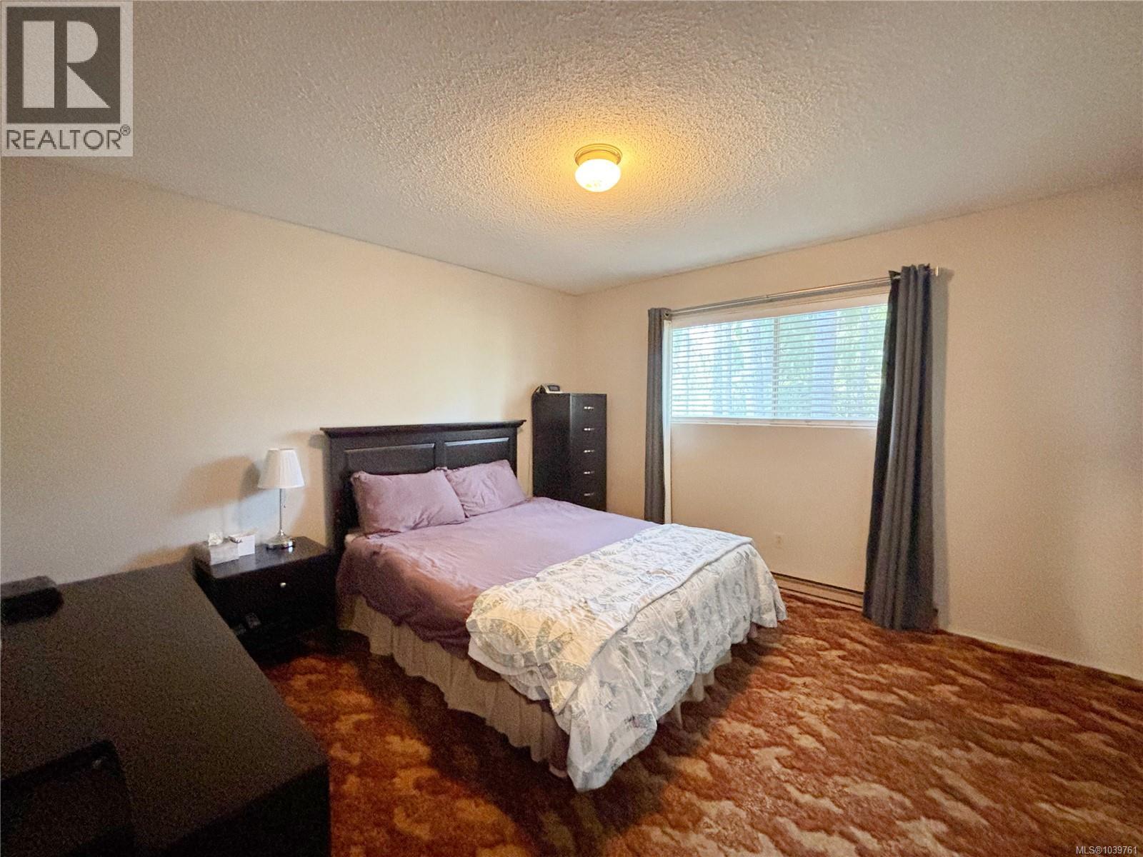 380 Alder Cres - 12