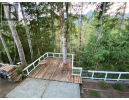 380 Alder Cres, Gold River, BC V0P1G0 Photo 28
