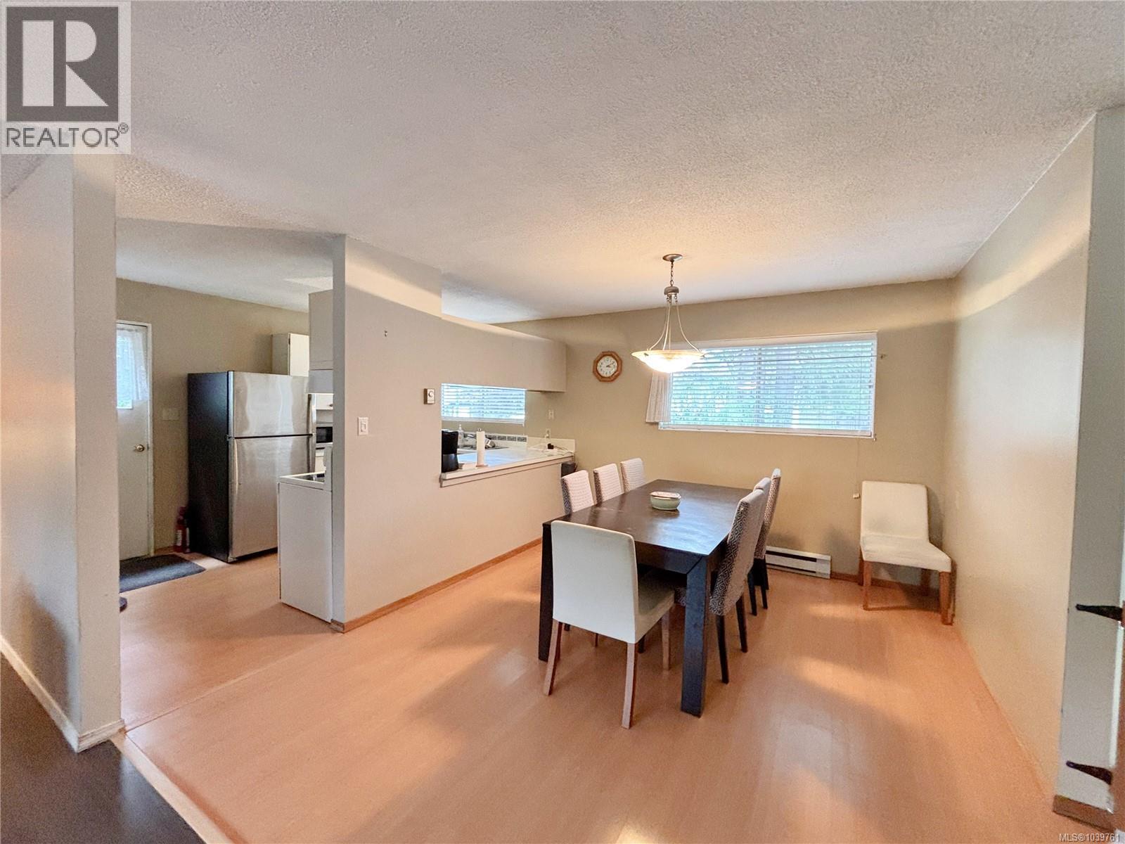 380 Alder Cres - 11