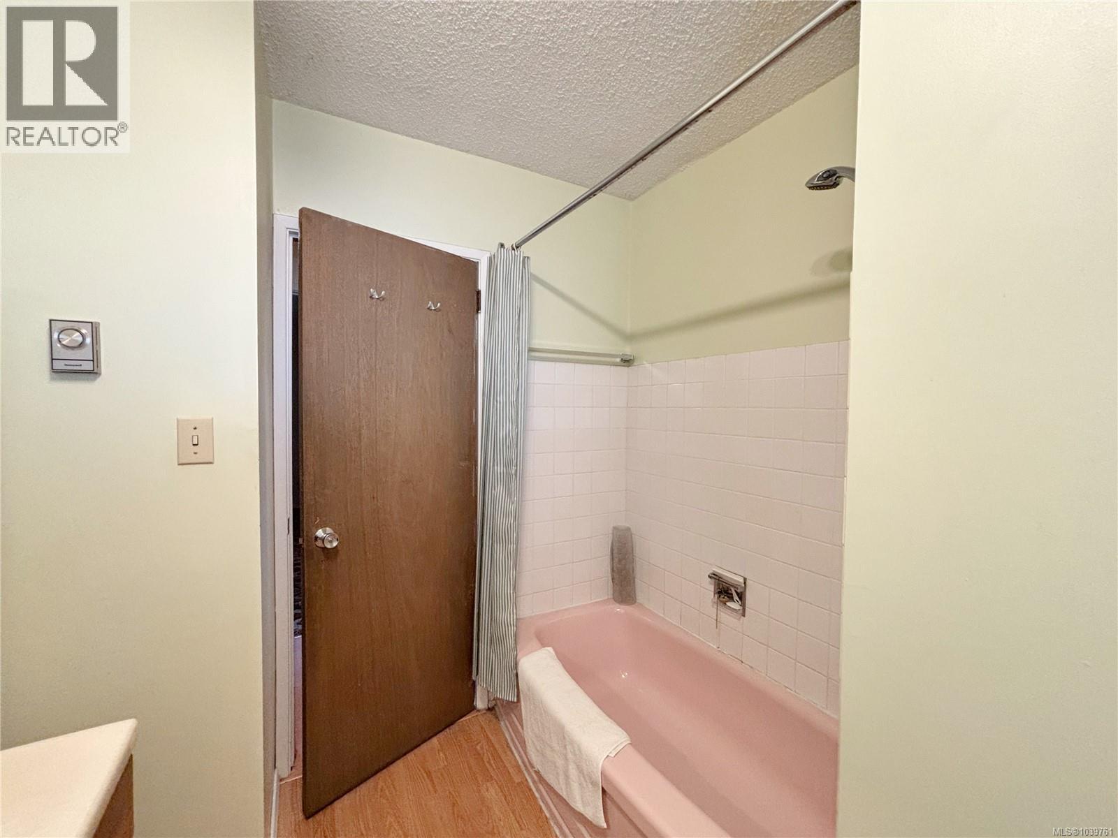 380 Alder Cres - 19