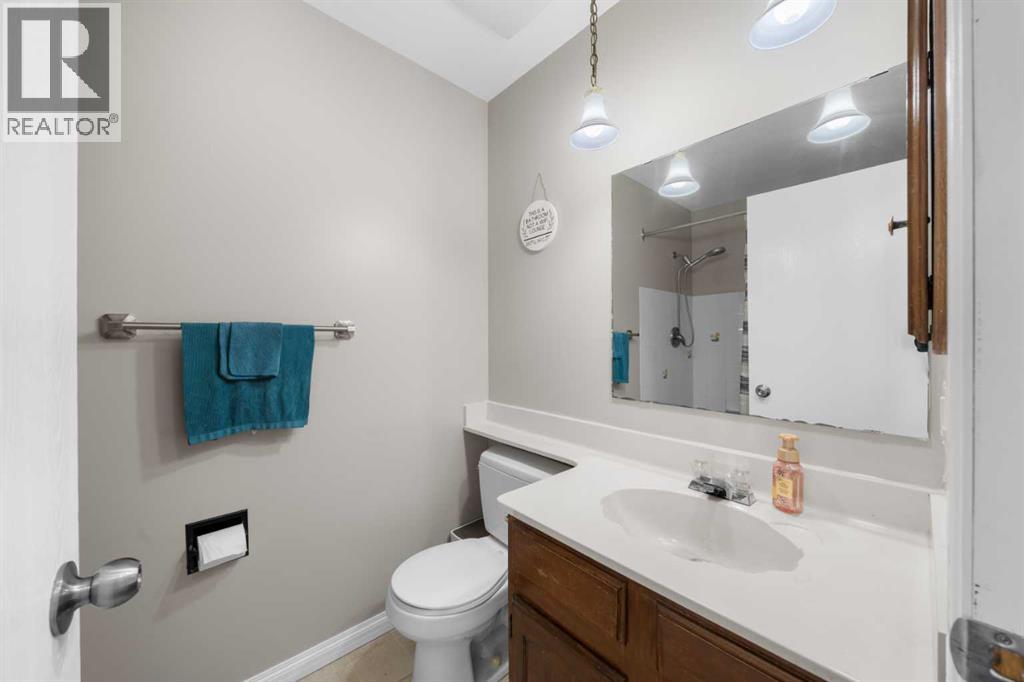 24 Cedardale Rise SW - 10