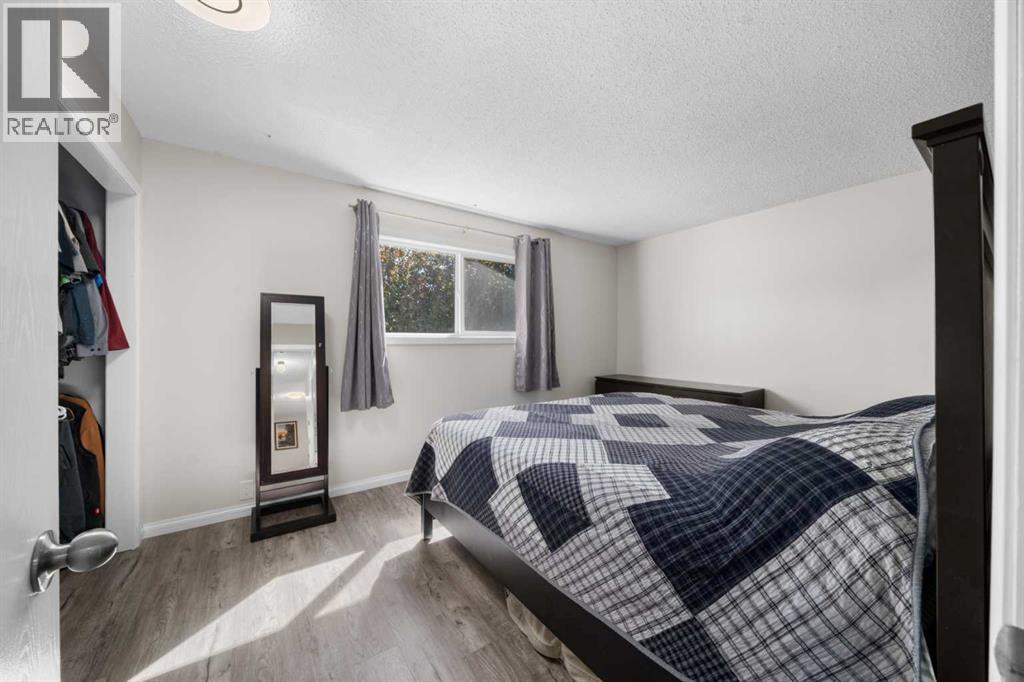 24 Cedardale Rise SW - 12