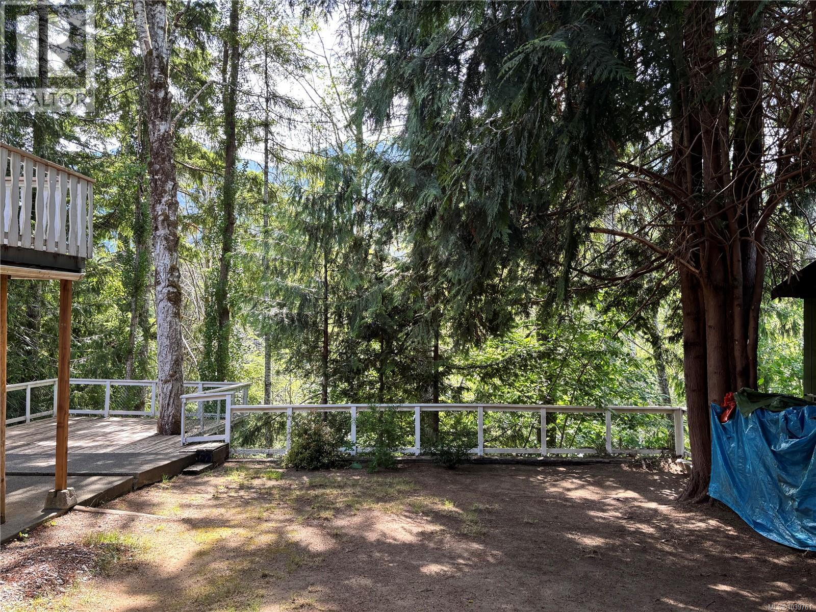 380 Alder Cres - 40