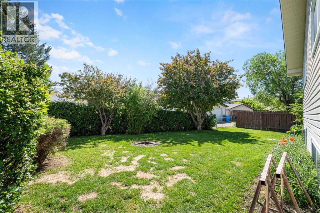 24 Cedardale Rise SW - 27