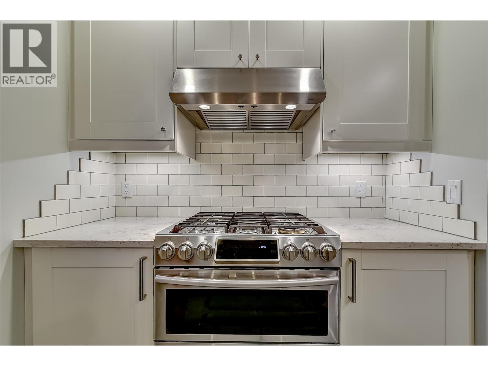 2202 Aberdeen Street - 6