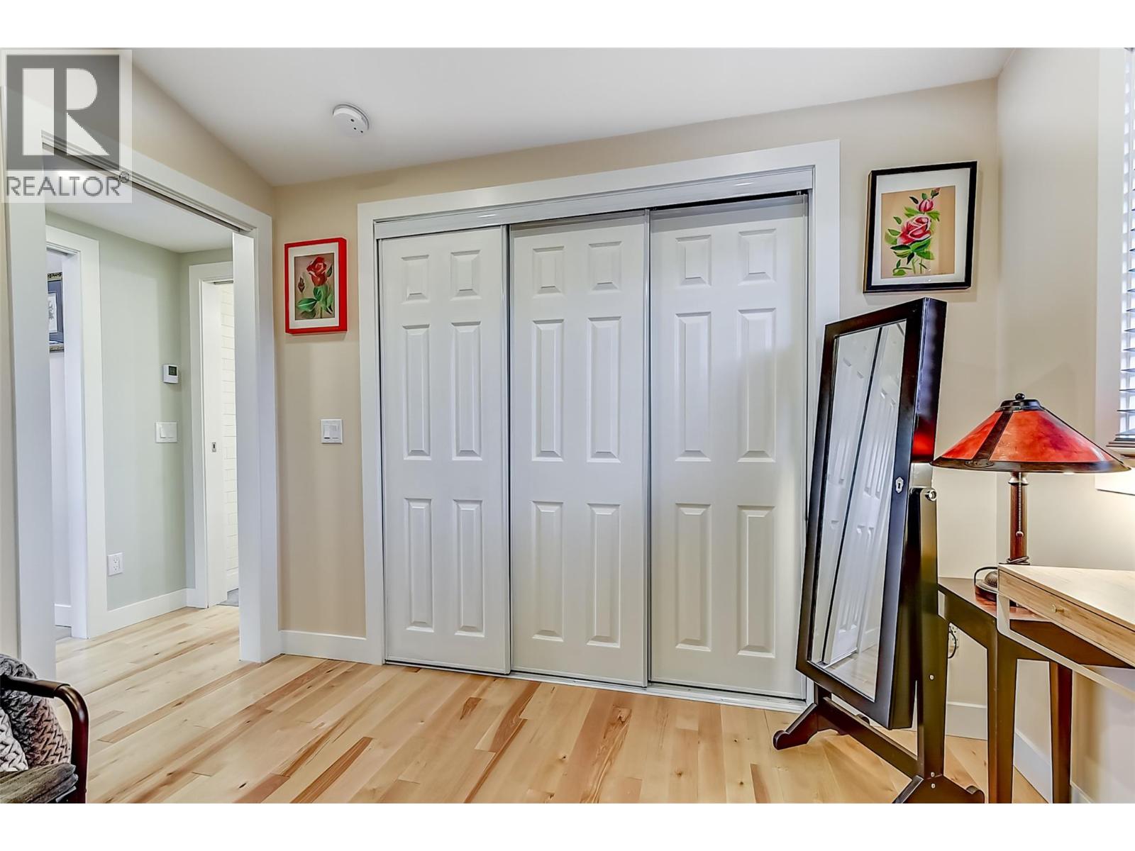 2202 Aberdeen Street - 22
