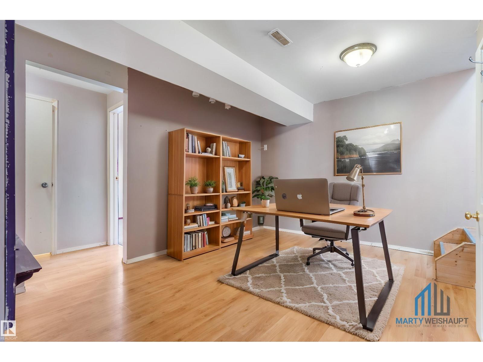 5212 46 ST — photo 33