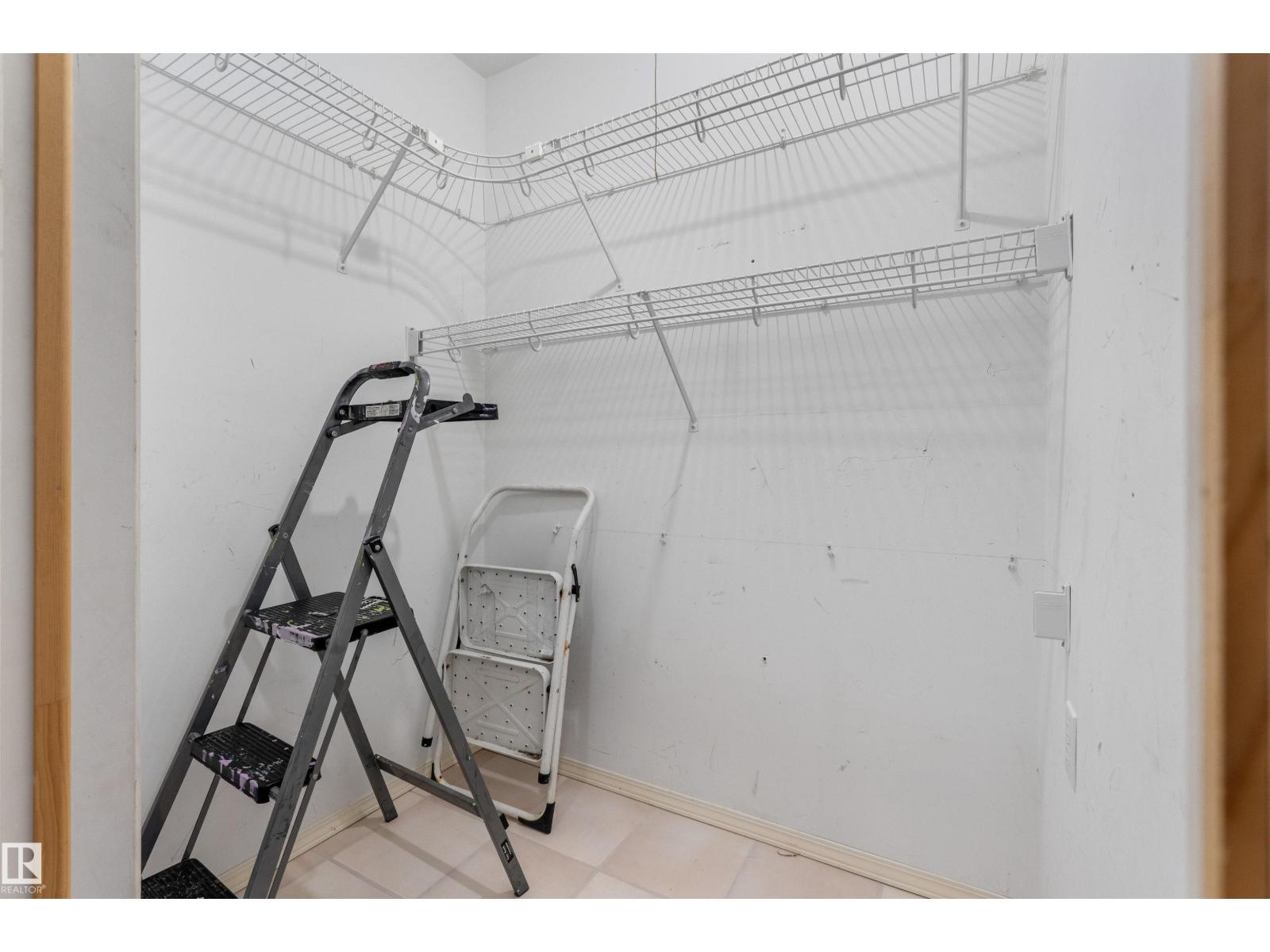 5212 46 ST - 45