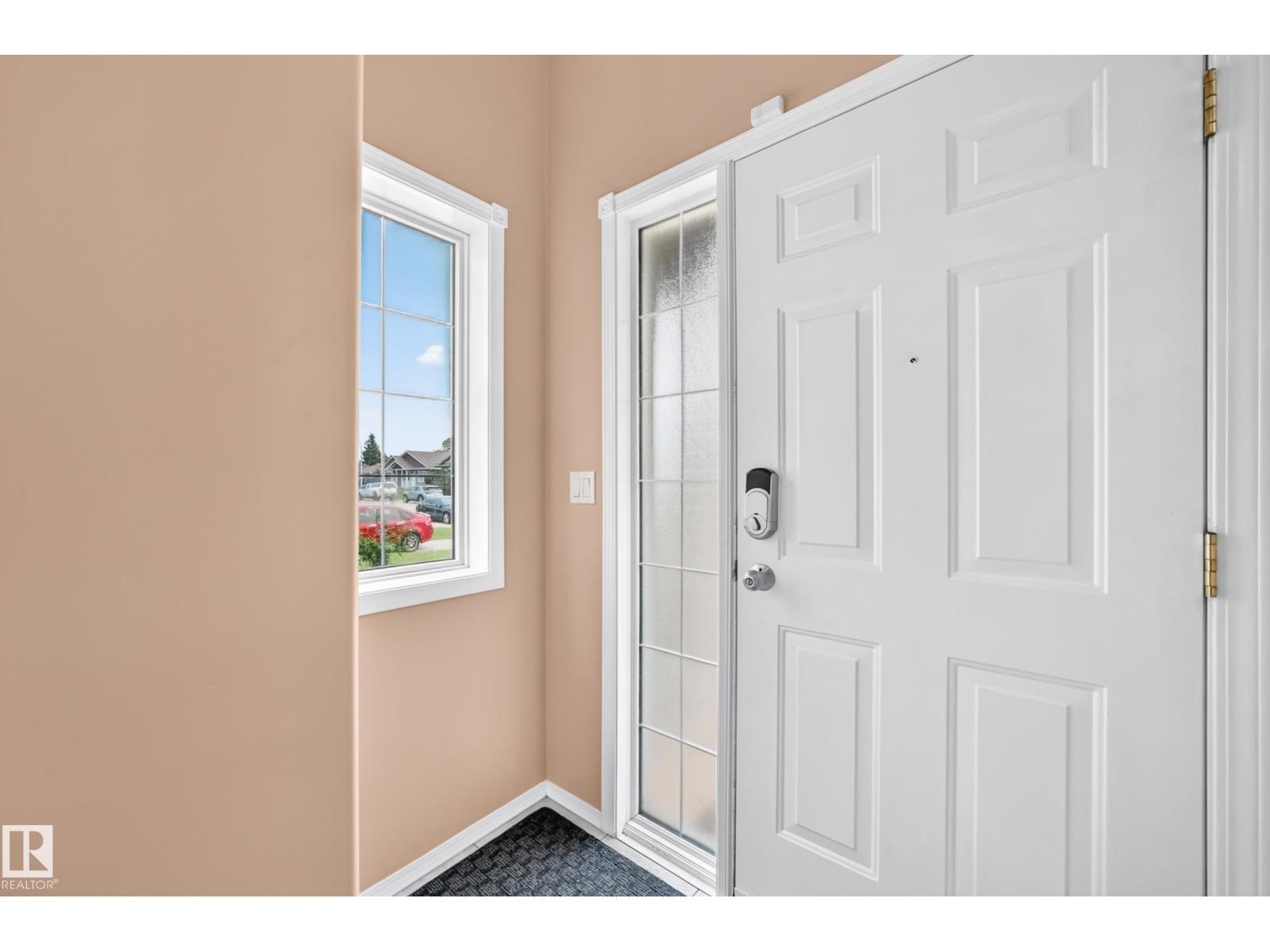 10312 162 ST NW - photo 4