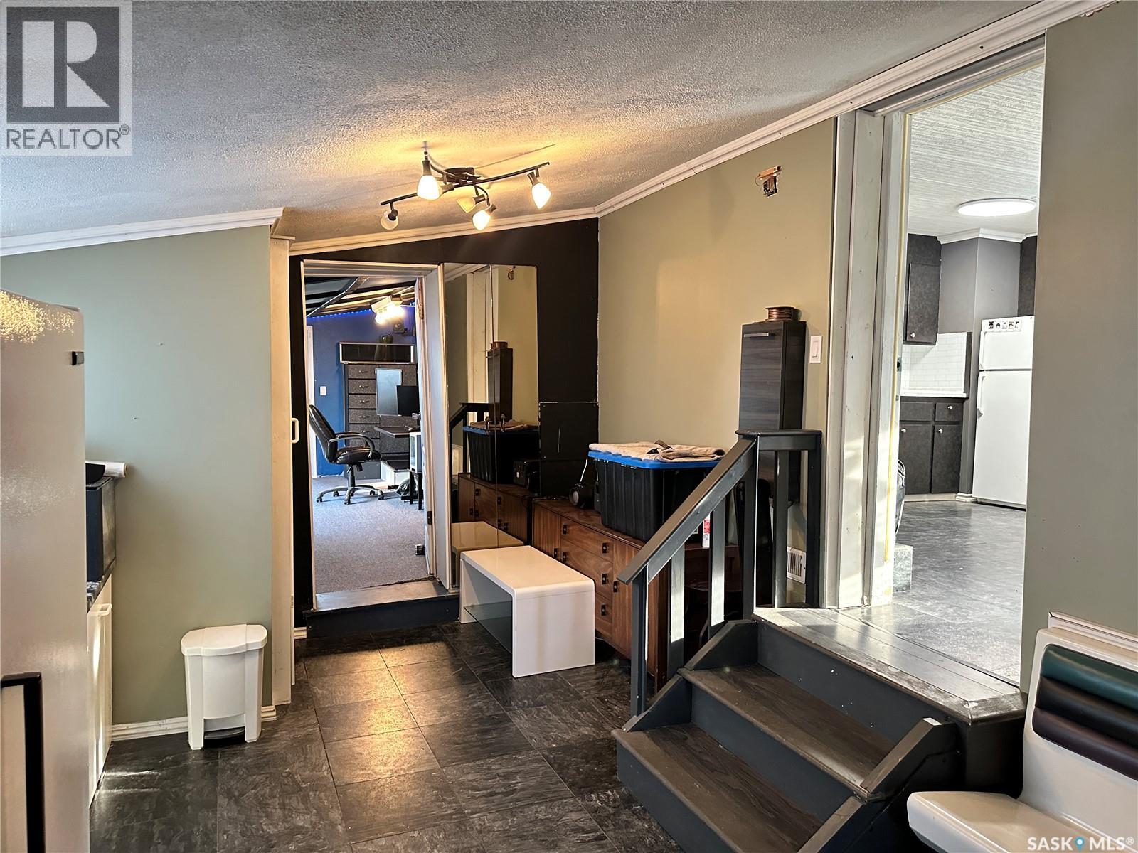 65 1035 Boychuk DRIVE — photo 26