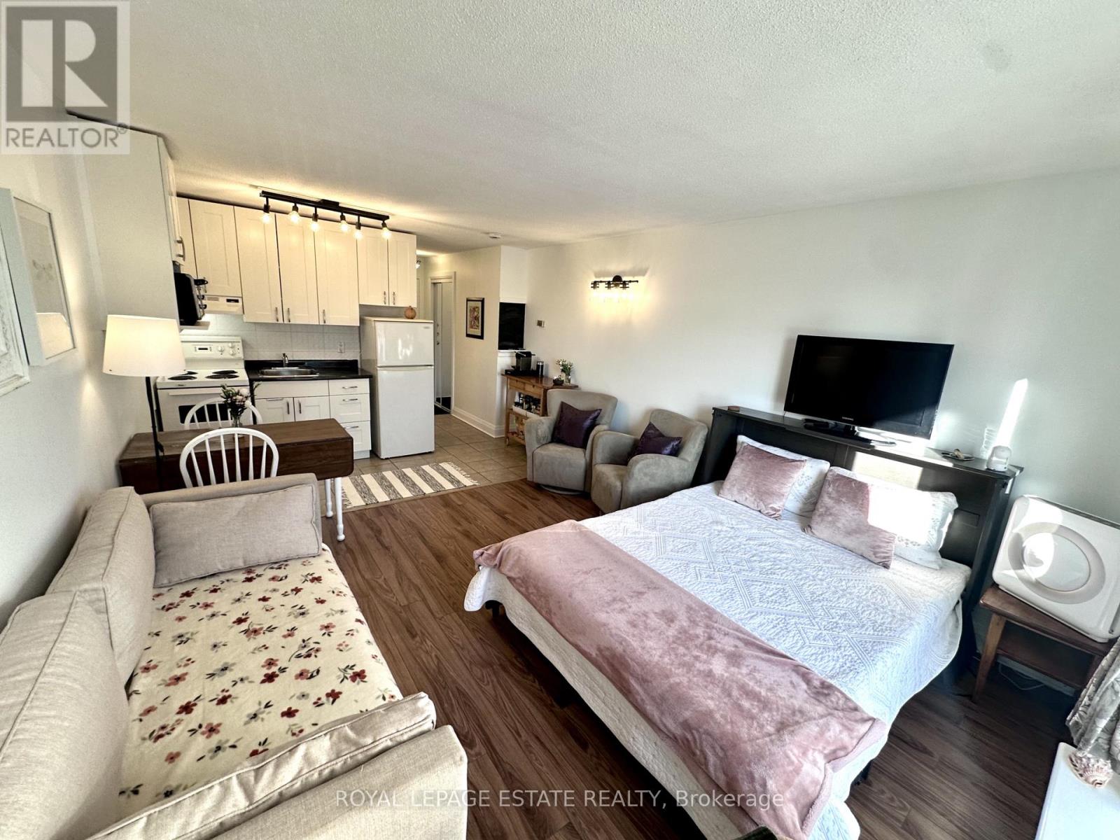 #309 123 WOODBINE AVENUE - 19