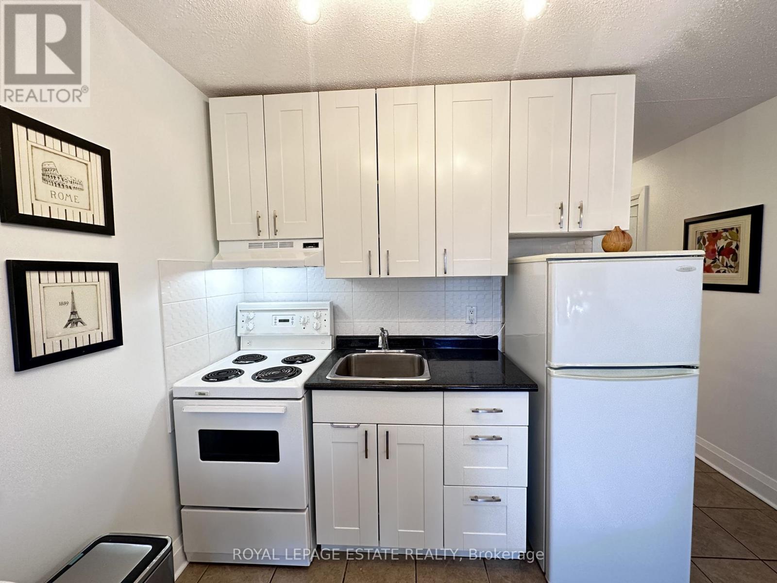 #309 123 WOODBINE AVENUE - 22