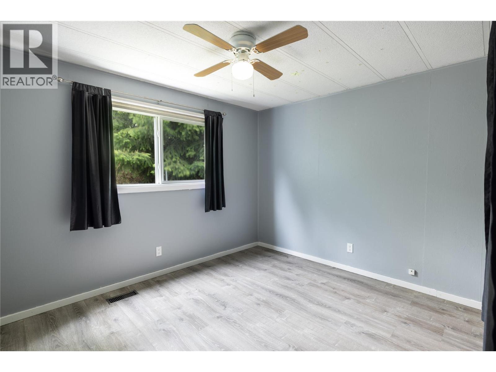 #217 15401 Kalamalka Road Road - 17
