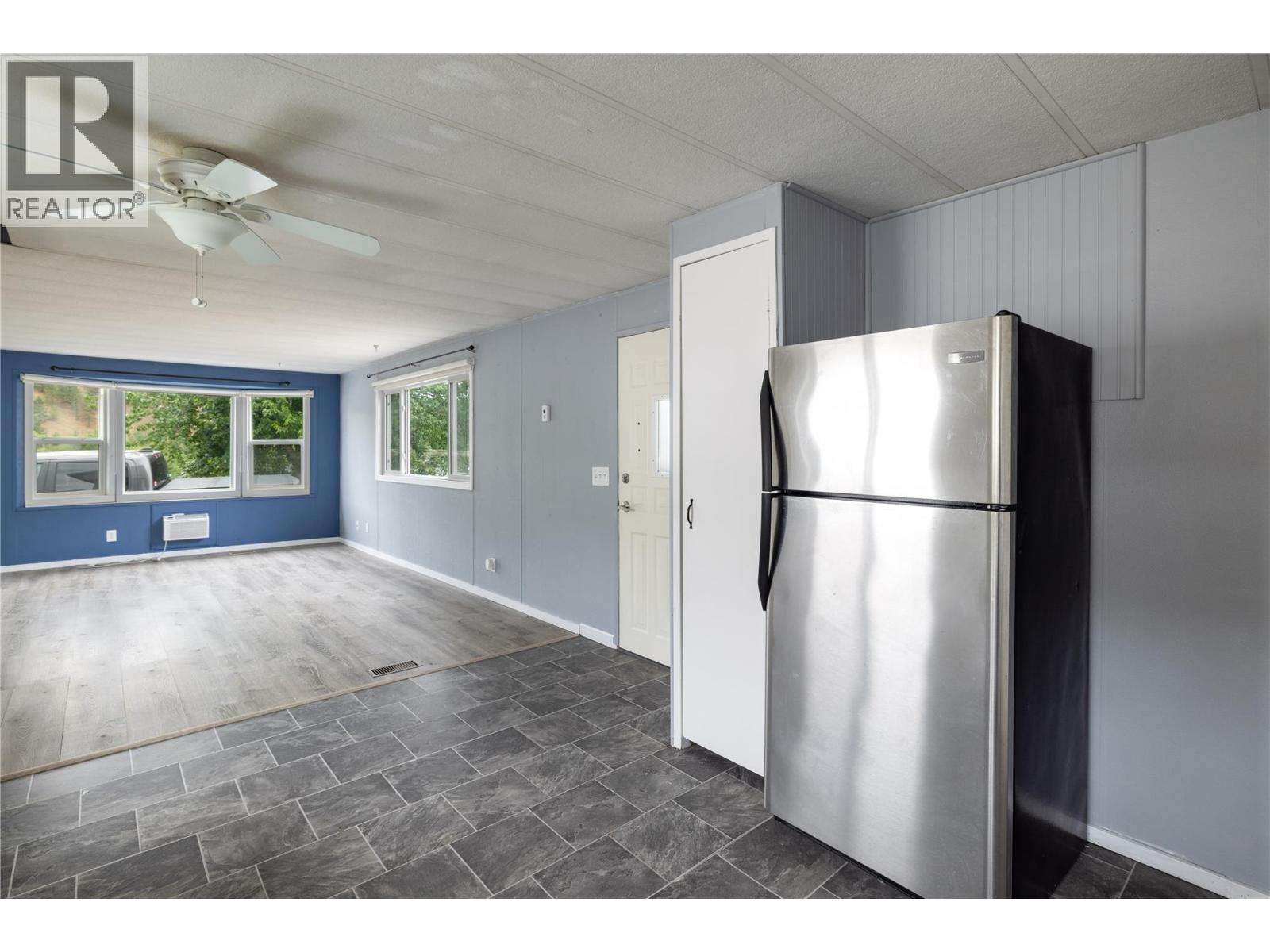 #217 15401 Kalamalka Road Road - 13