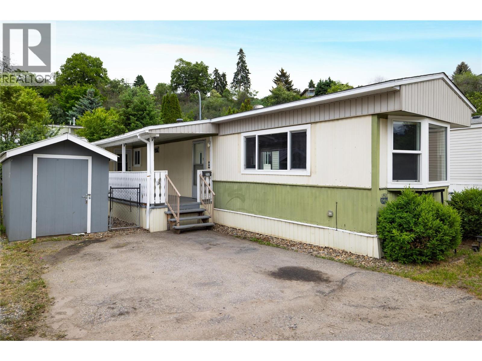 #217 15401 Kalamalka Road Road - 22